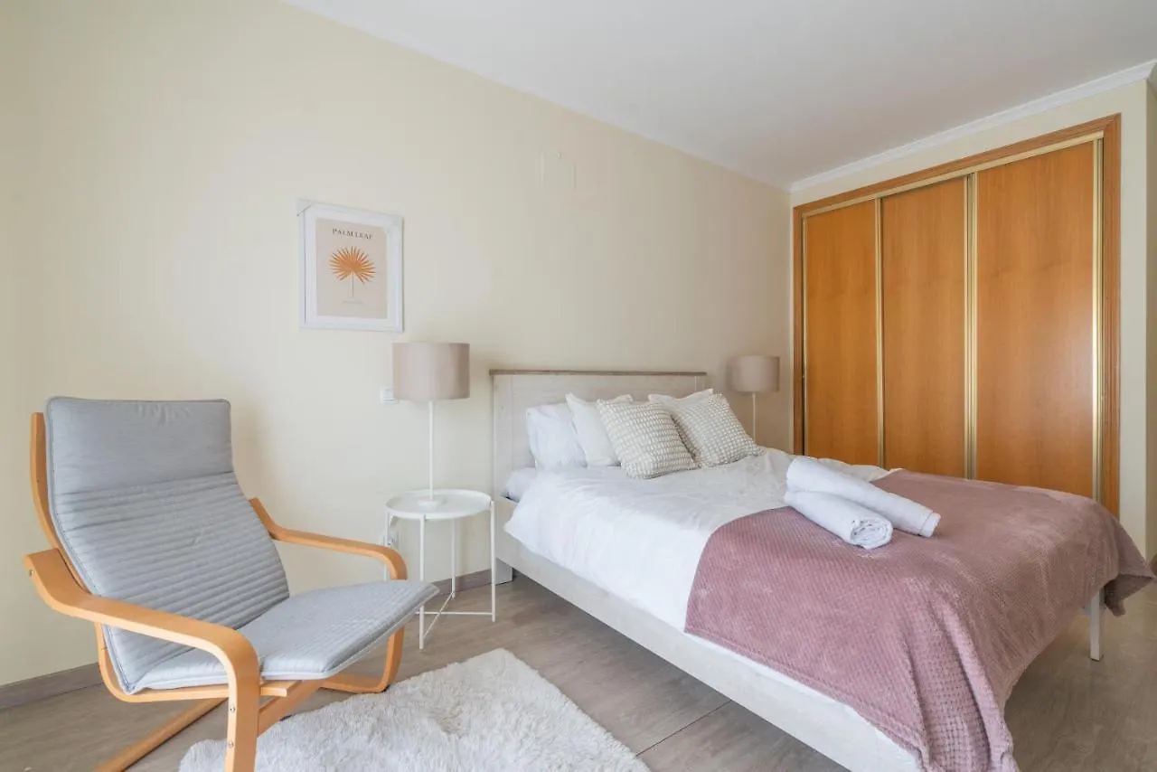 Apartment The Sunset 1 Bed Flat Short Walk Armacao Beach Armacao de Pera Portugal